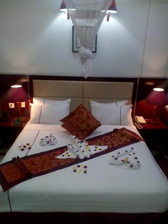 Rahnile Hotel Бахр-Дар Экстерьер фото